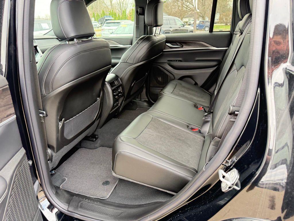 new 2026 Jeep Grand Cherokee car