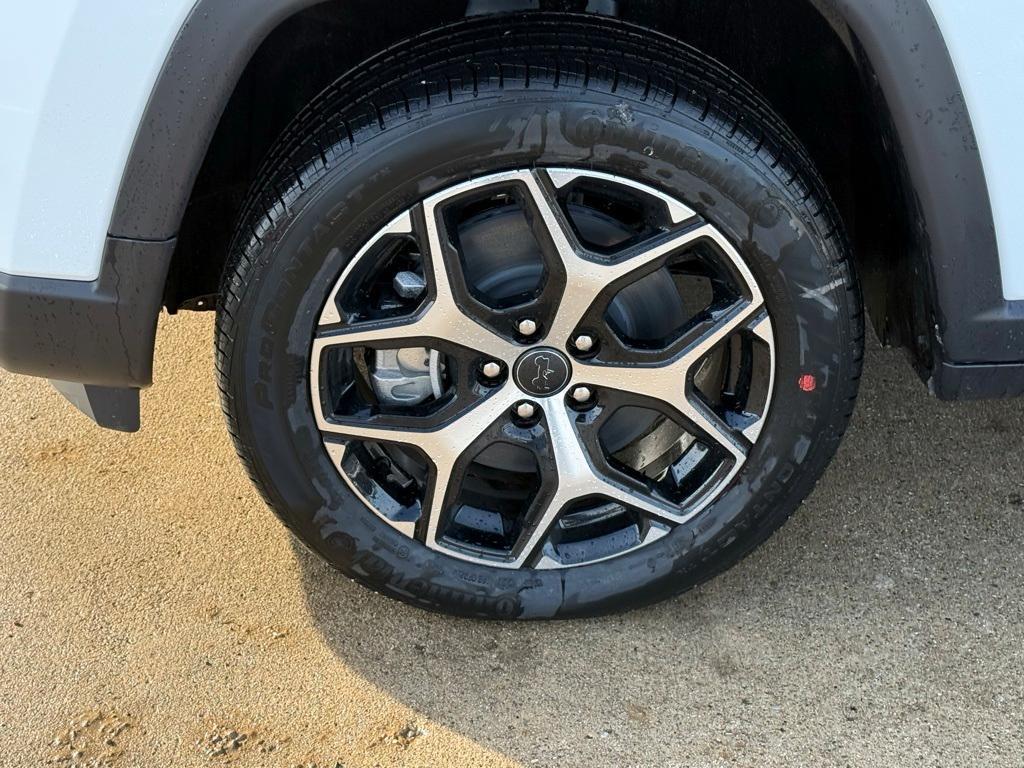 new 2026 Jeep Compass car, priced at $33,887