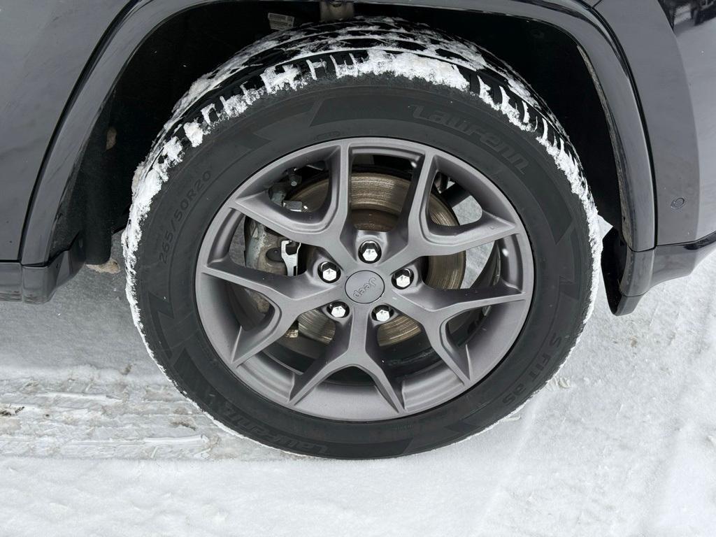 used 2021 Jeep Grand Cherokee car, priced at $27,981