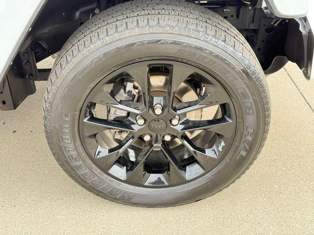 used 2023 Jeep Gladiator car, priced at $34,495
