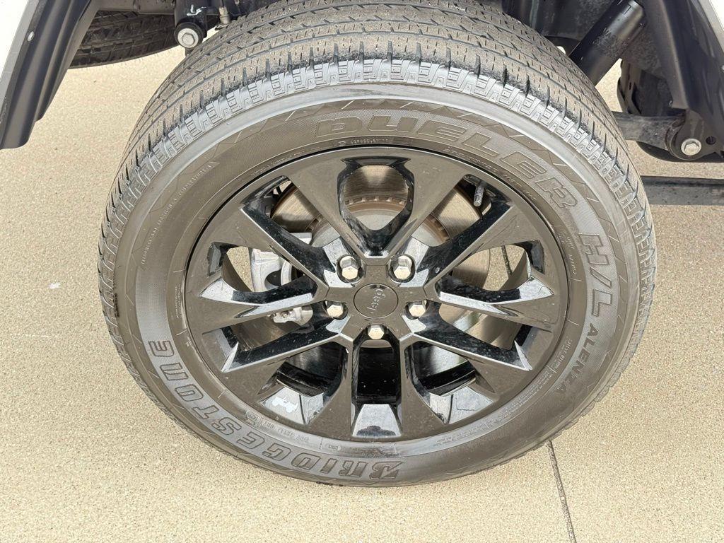 used 2023 Jeep Gladiator car, priced at $34,495
