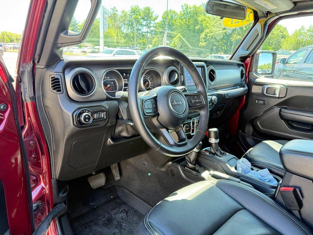 used 2021 Jeep Gladiator car, priced at $32,995