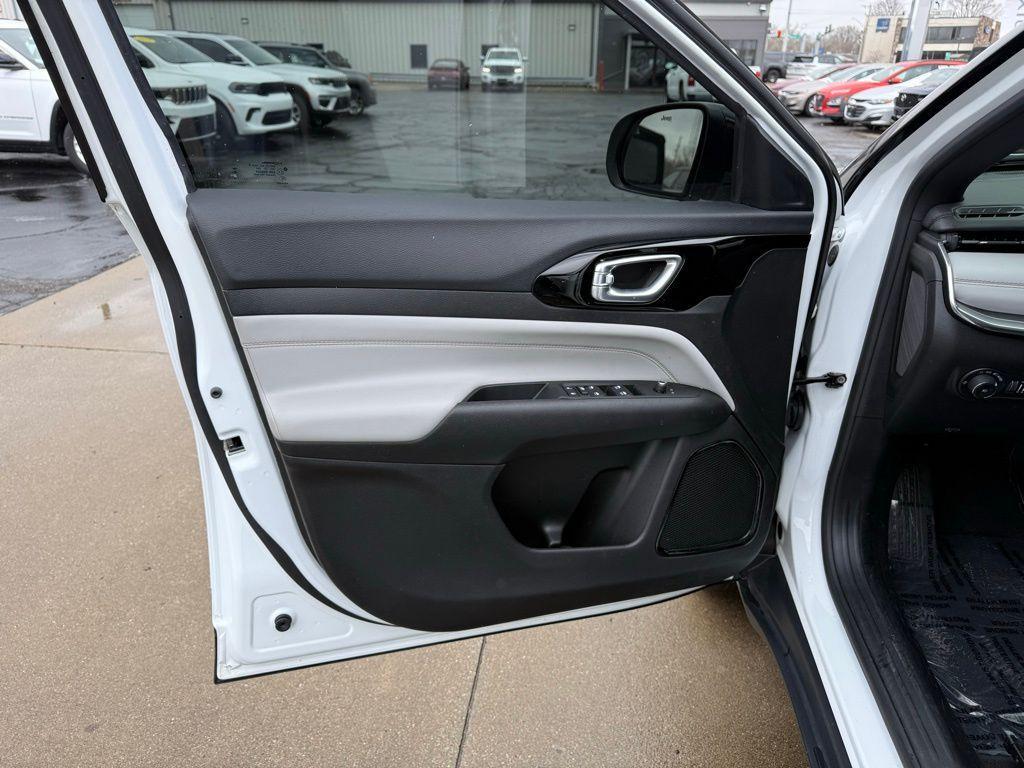 used 2023 Jeep Compass car, priced at $23,591