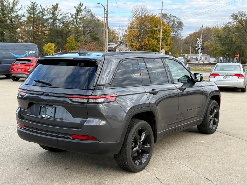 used 2024 Jeep Grand Cherokee car, priced at $31,048