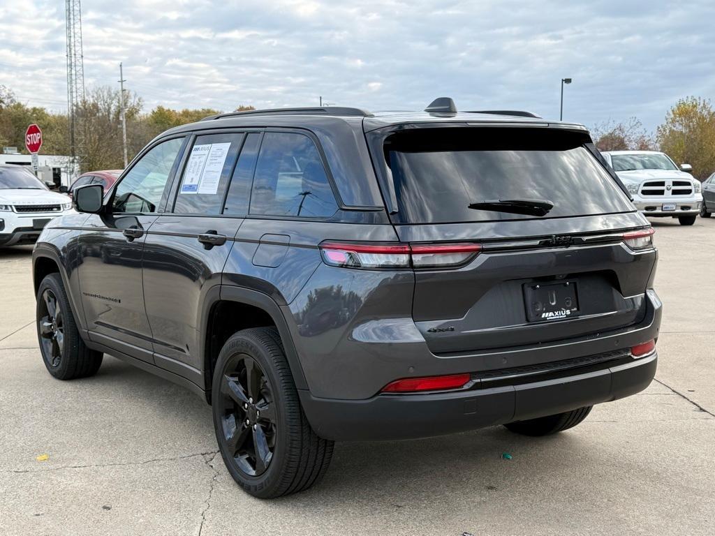 used 2024 Jeep Grand Cherokee car, priced at $31,048