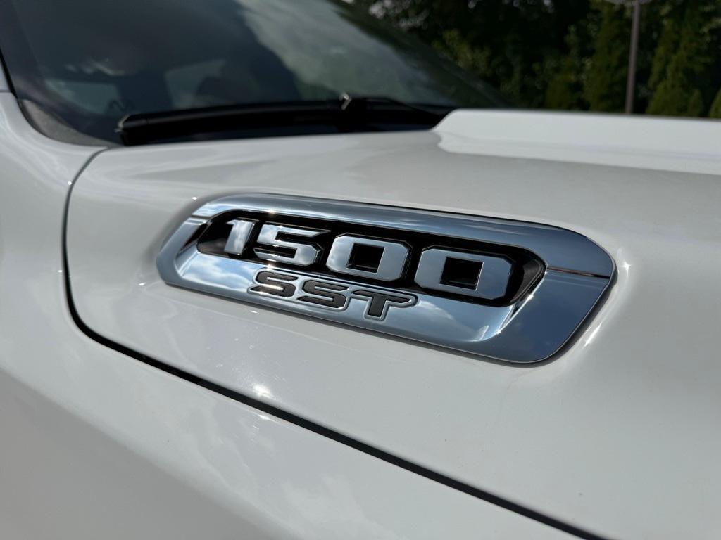 new 2025 Ram 1500 car, priced at $57,731