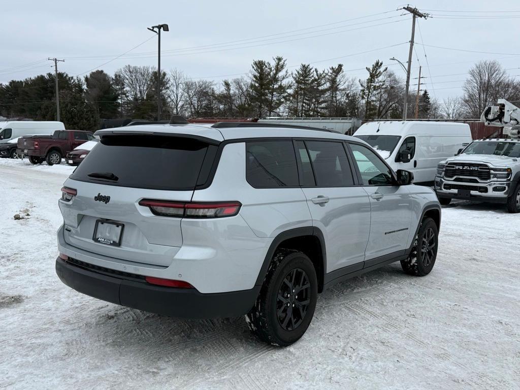 used 2024 Jeep Grand Cherokee L car, priced at $29,102