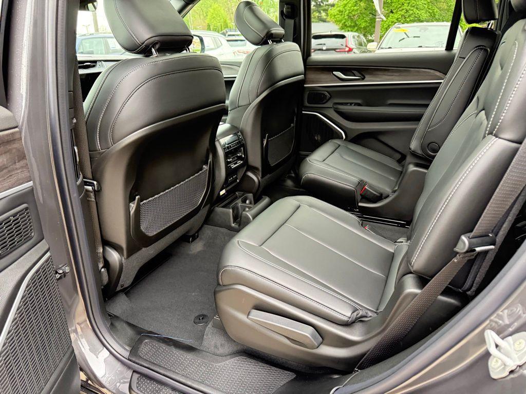 new 2026 Jeep Grand Cherokee L car, priced at $49,730
