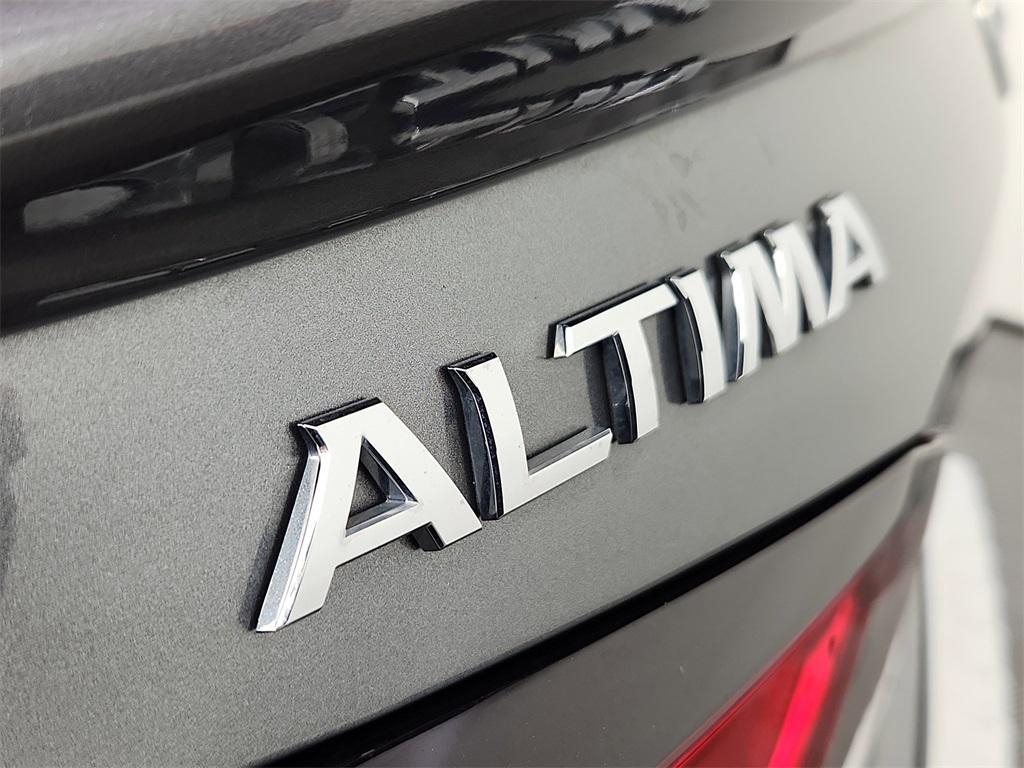 used 2022 Nissan Altima car, priced at $19,000