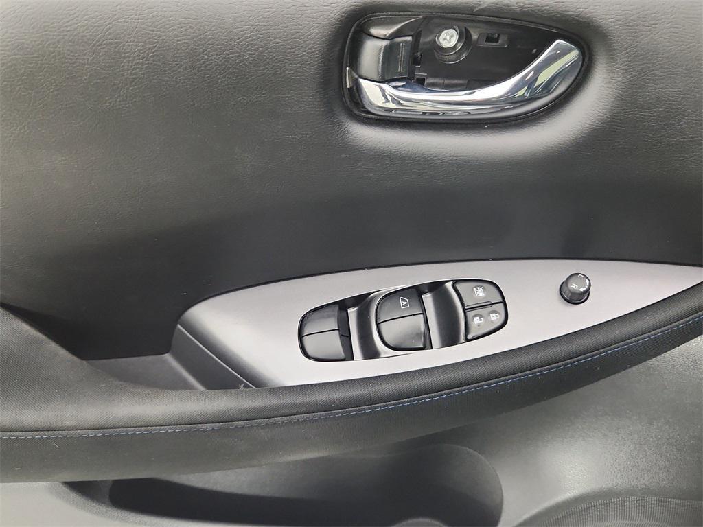 used 2020 Nissan Leaf car, priced at $11,920
