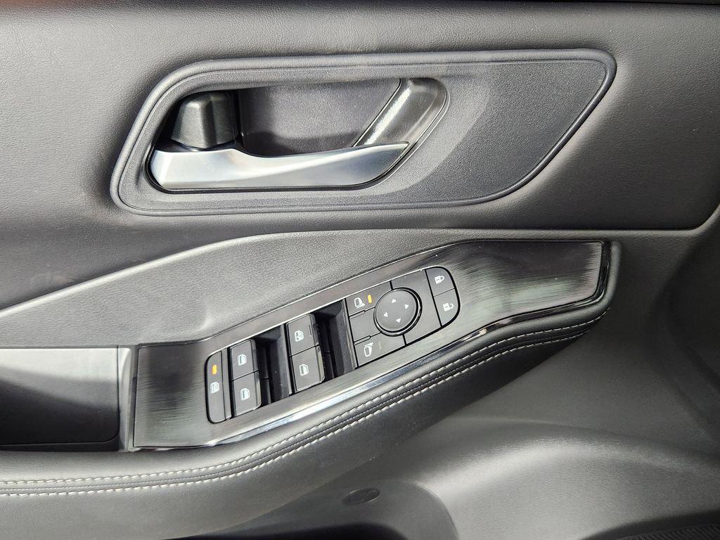 new 2026 Nissan Rogue car, priced at $31,162