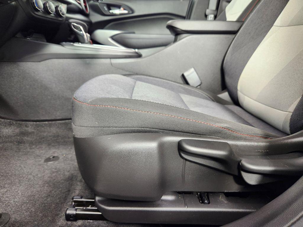 used 2024 Chevrolet Trax car, priced at $19,991