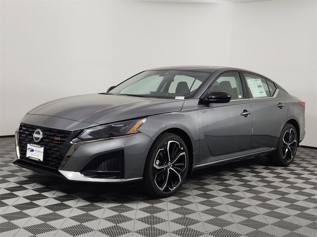 new 2025 Nissan Altima car, priced at $34,004