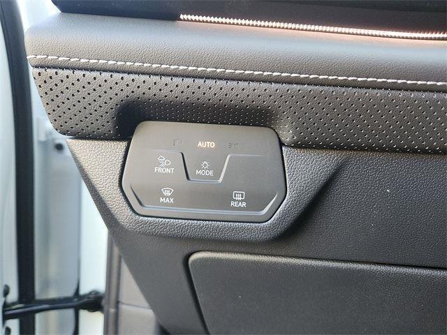 new 2026 Volkswagen Atlas Cross Sport car, priced at $55,248