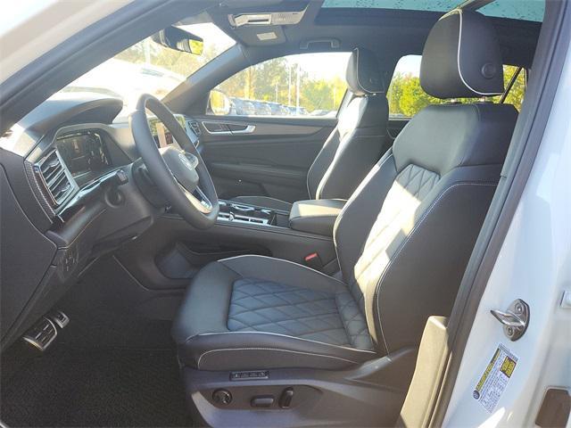 new 2026 Volkswagen Atlas Cross Sport car, priced at $53,748