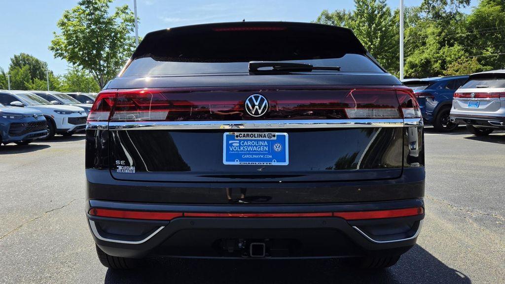 new 2026 Volkswagen Atlas Cross Sport car, priced at $43,589