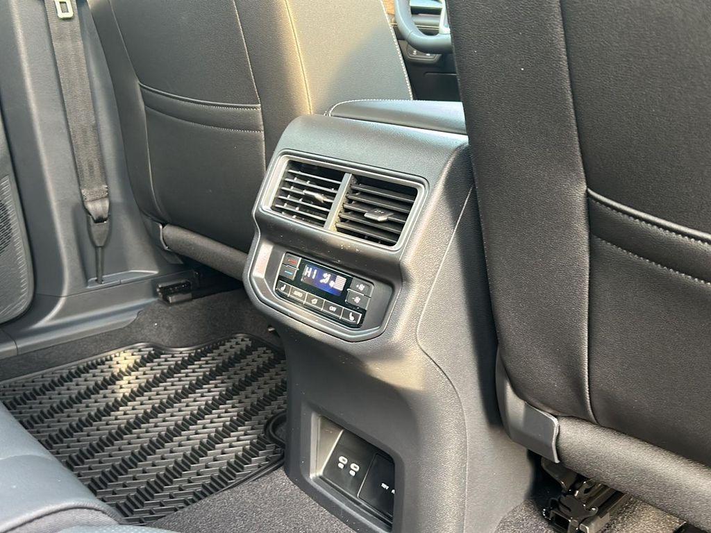 new 2026 Volkswagen Atlas car, priced at $56,706