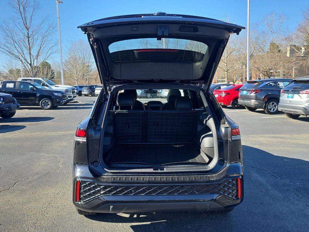 new 2026 Volkswagen Tiguan car, priced at $40,337