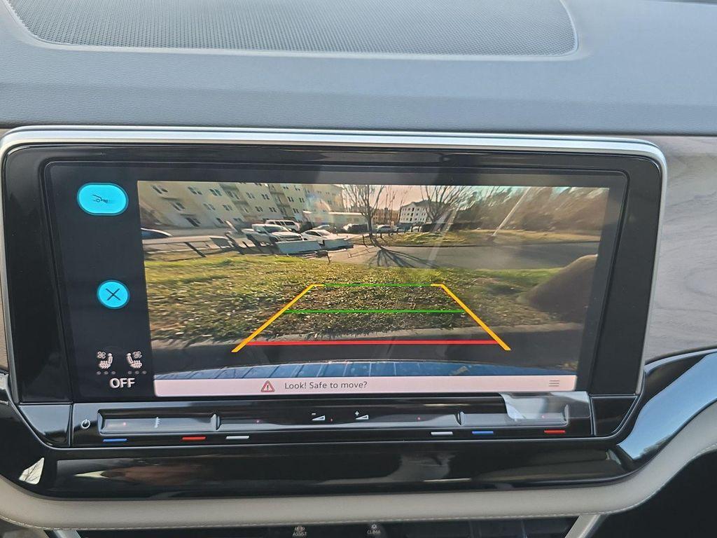 new 2026 Volkswagen Atlas car, priced at $42,357