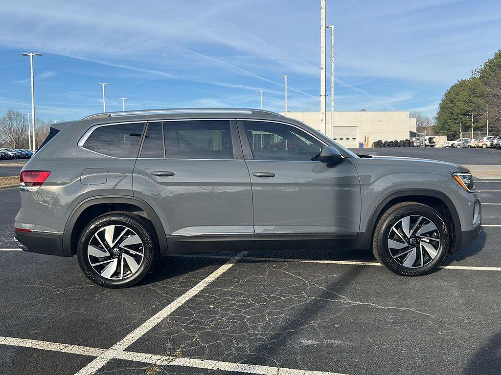 new 2026 Volkswagen Atlas car, priced at $52,151
