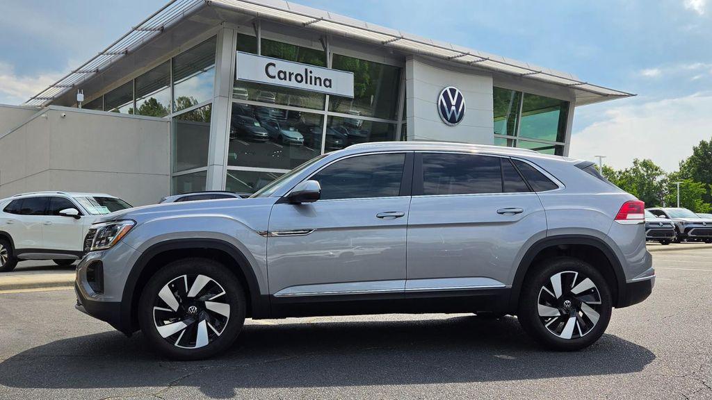 new 2026 Volkswagen Atlas Cross Sport car, priced at $45,497
