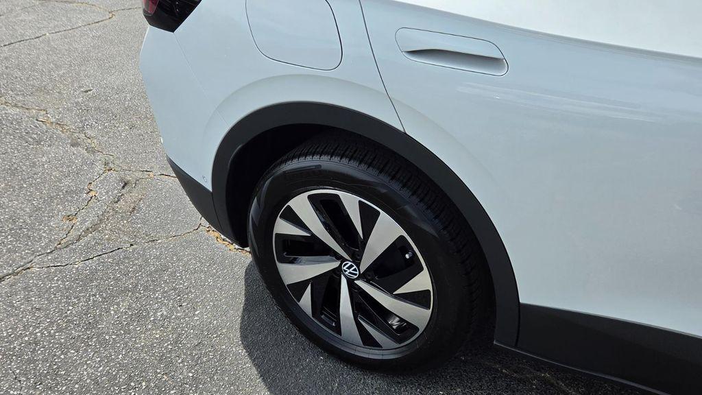 new 2026 Volkswagen ID.4 car, priced at $41,076