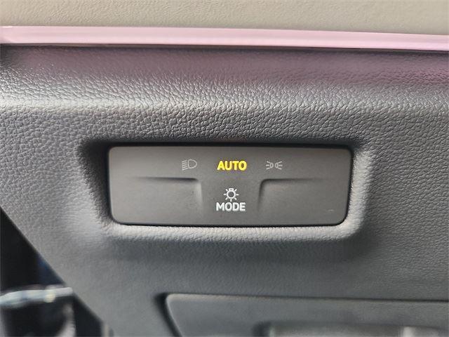 new 2025 Volkswagen Tiguan car, priced at $32,788