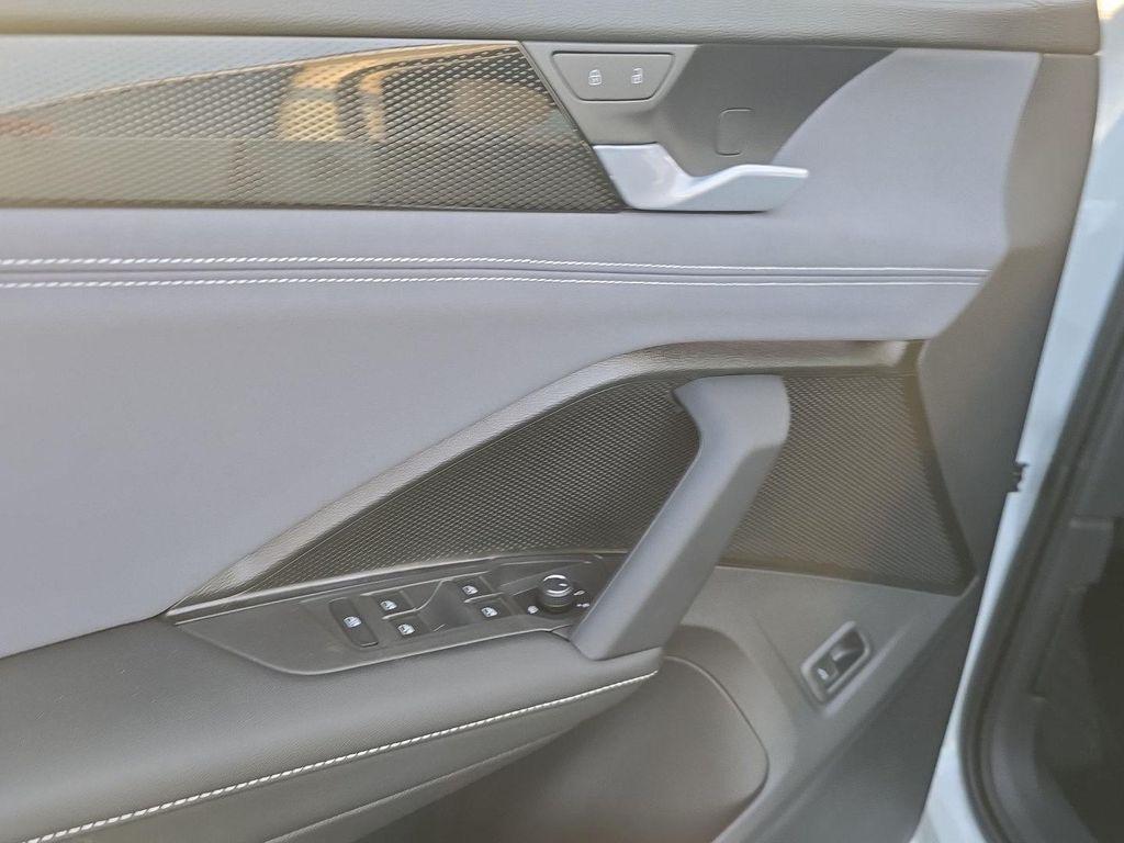 new 2026 Volkswagen Tiguan car, priced at $36,197