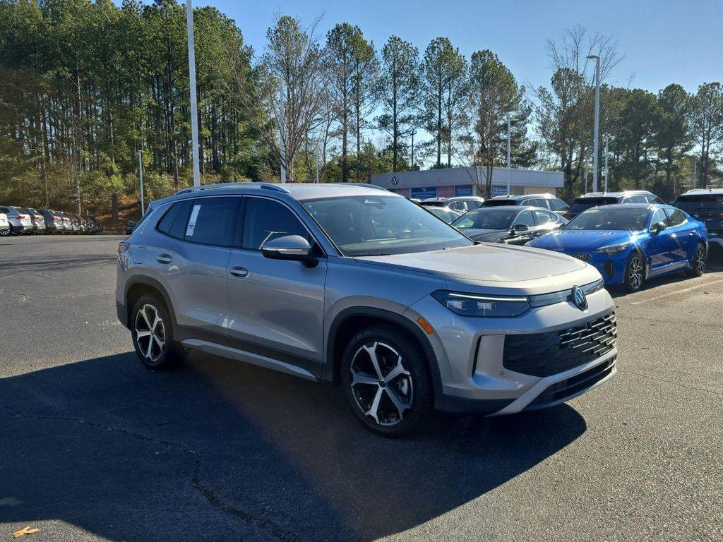 new 2026 Volkswagen Tiguan car, priced at $35,287