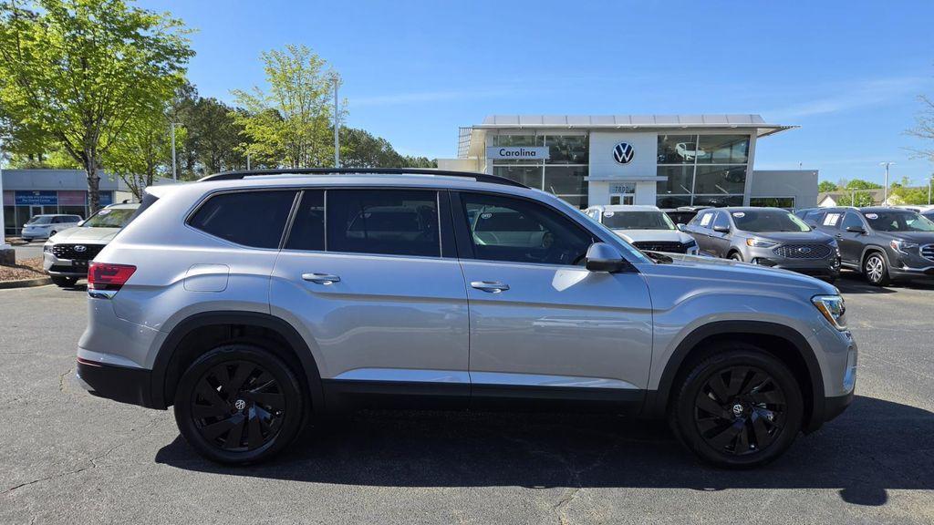 new 2026 Volkswagen Atlas car, priced at $44,599