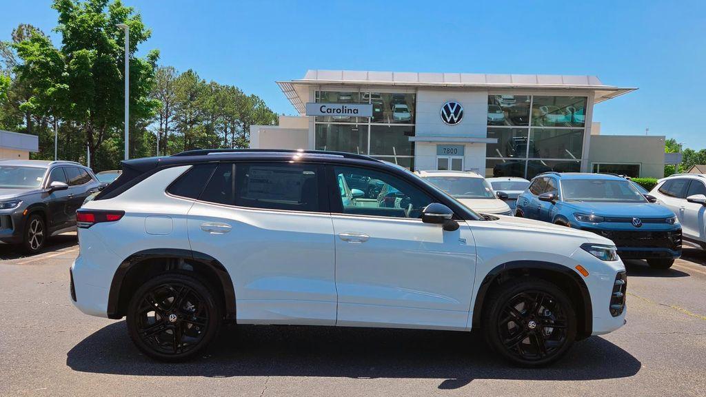 new 2026 Volkswagen Tiguan car, priced at $39,900