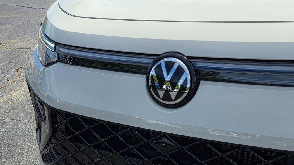new 2026 Volkswagen Tiguan car, priced at $46,866