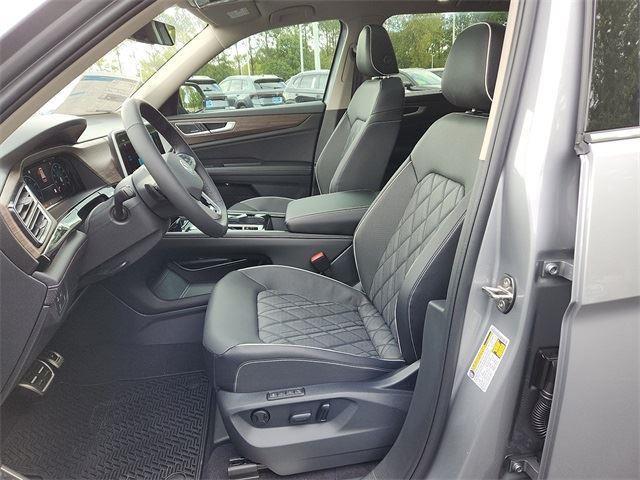 new 2026 Volkswagen Atlas car, priced at $55,162