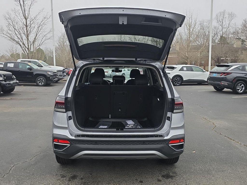 new 2026 Volkswagen Taos car, priced at $32,136