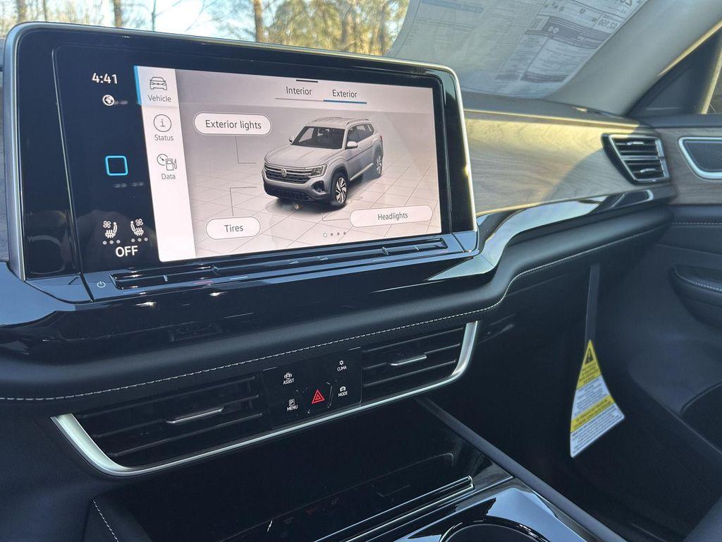 new 2026 Volkswagen Atlas car, priced at $47,553