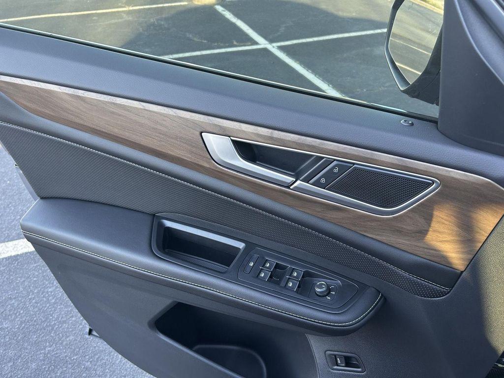 new 2026 Volkswagen Atlas car, priced at $47,553