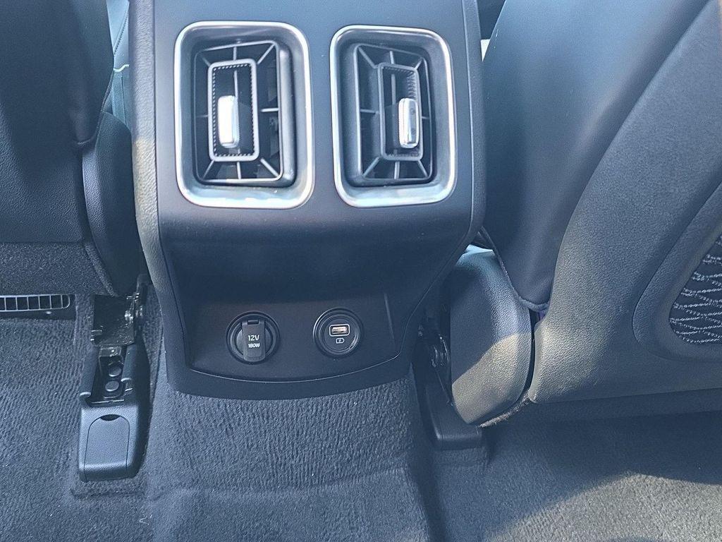 used 2023 Kia Sorento car, priced at $24,888