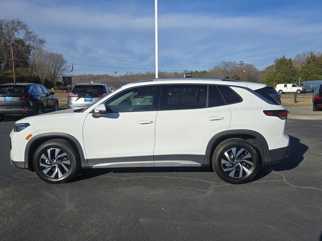 new 2026 Volkswagen Tiguan car, priced at $32,881