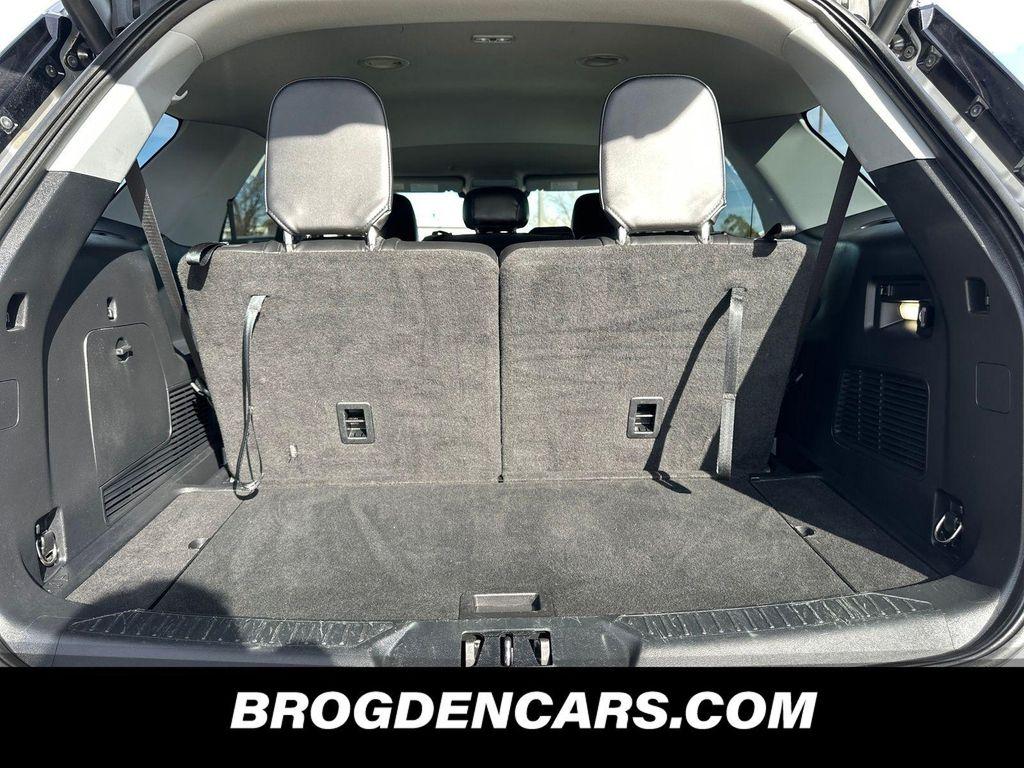 used 2023 Ford Explorer car, priced at $26,995