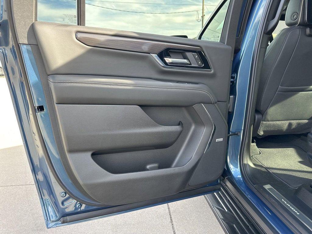 new 2026 GMC Yukon XL car, priced at $89,836