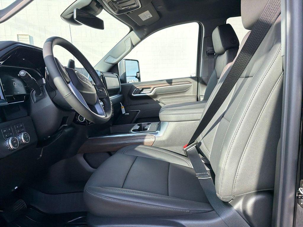 new 2026 GMC Sierra 2500 car, priced at $76,543
