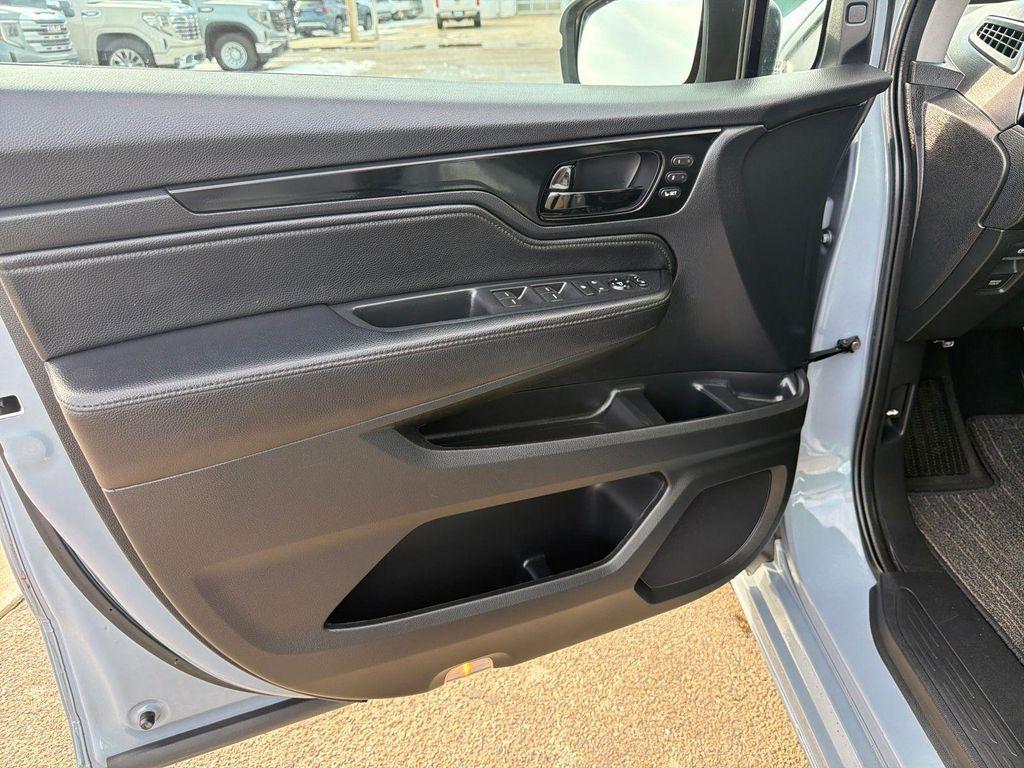 used 2023 Honda Odyssey car, priced at $34,995