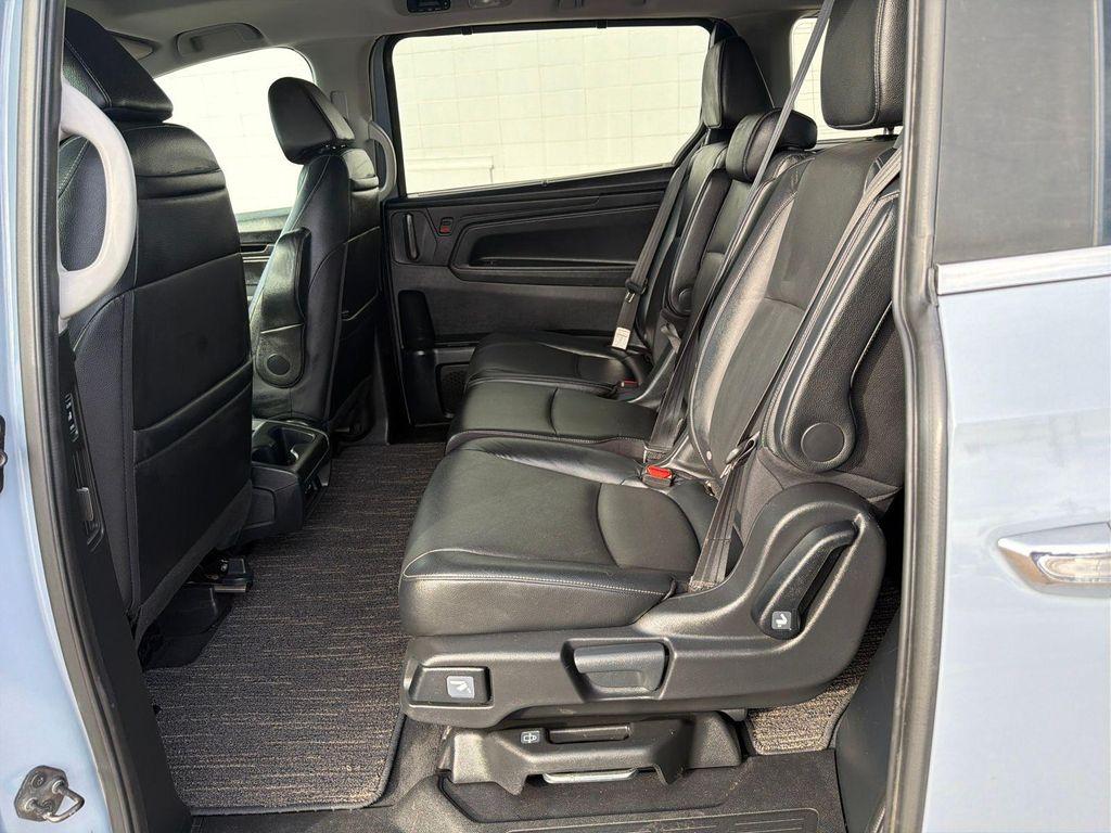 used 2023 Honda Odyssey car, priced at $34,995