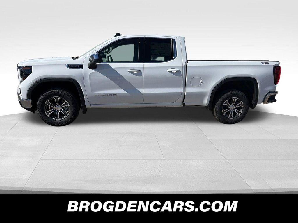 new 2026 GMC Sierra 1500 car, priced at $54,274