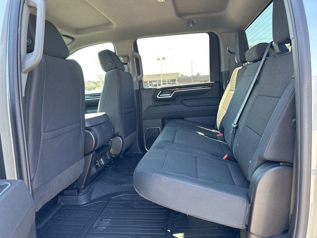 new 2025 GMC Sierra 2500 car, priced at $68,916