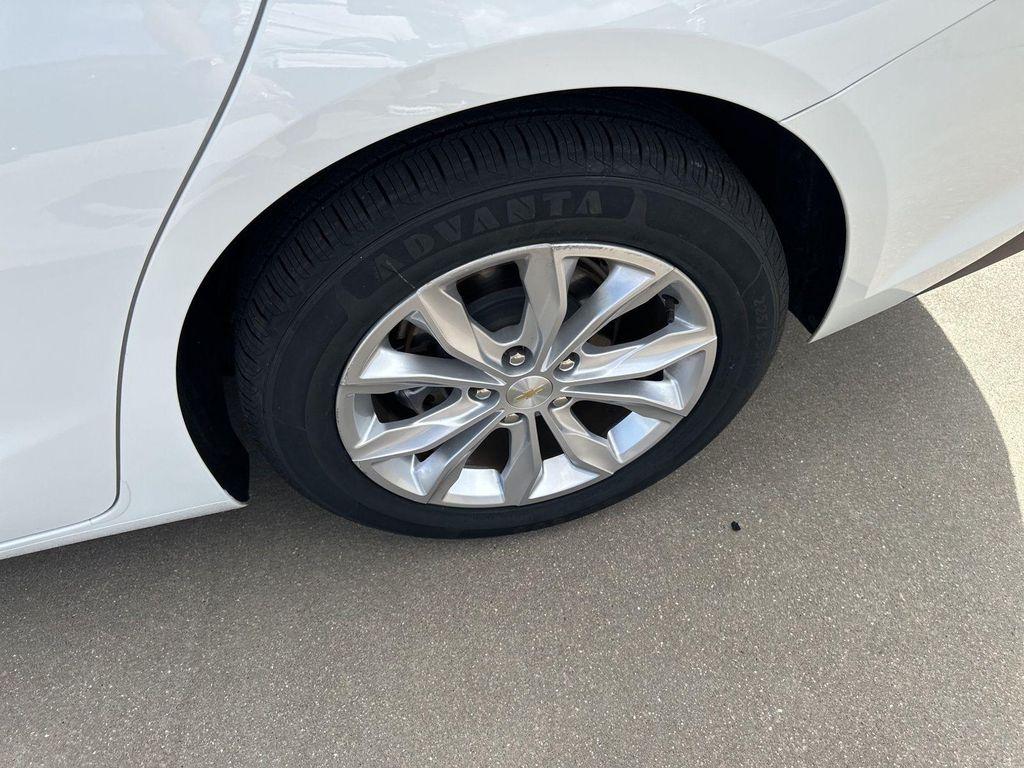 used 2023 Chevrolet Malibu car, priced at $18,995