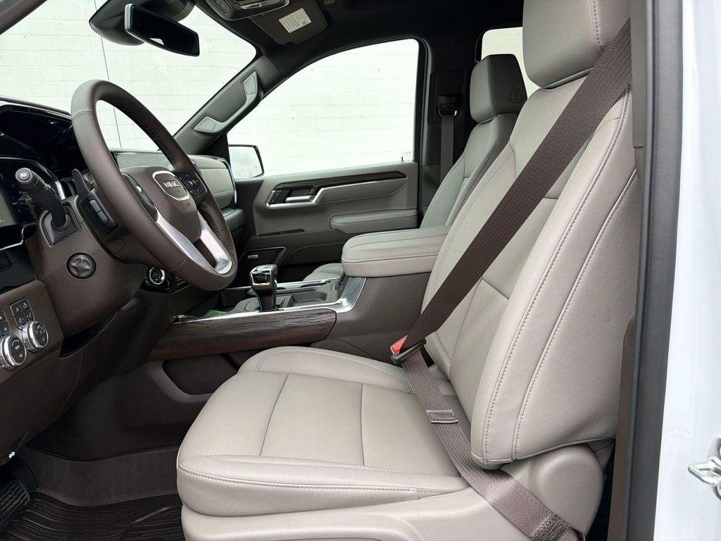 new 2026 GMC Sierra 1500 car, priced at $61,601