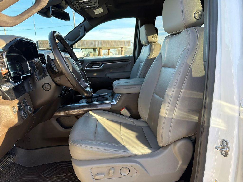 used 2024 Chevrolet Silverado 1500 car, priced at $41,995