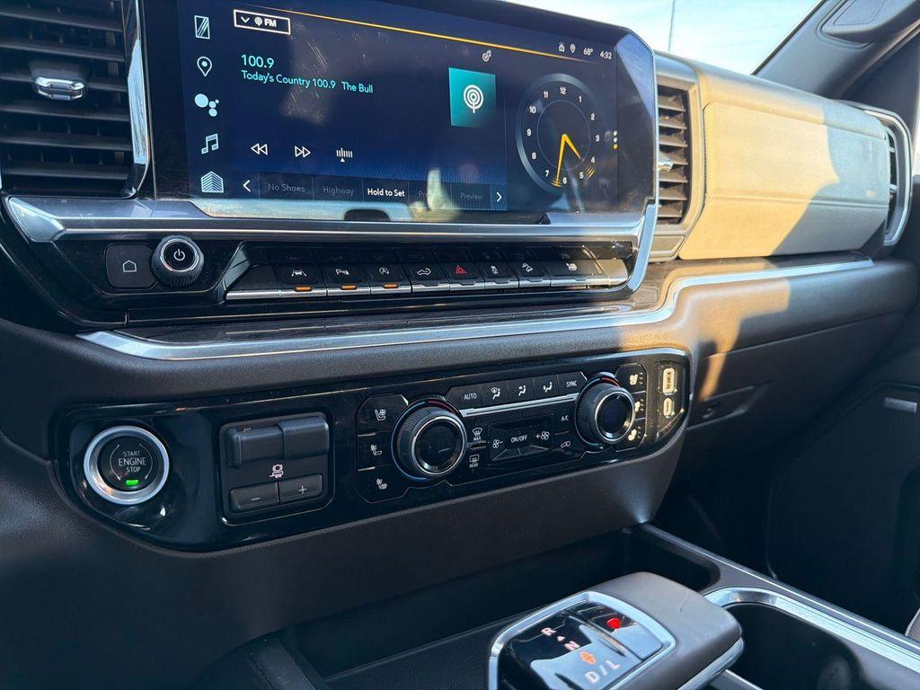 used 2024 Chevrolet Silverado 1500 car, priced at $41,995