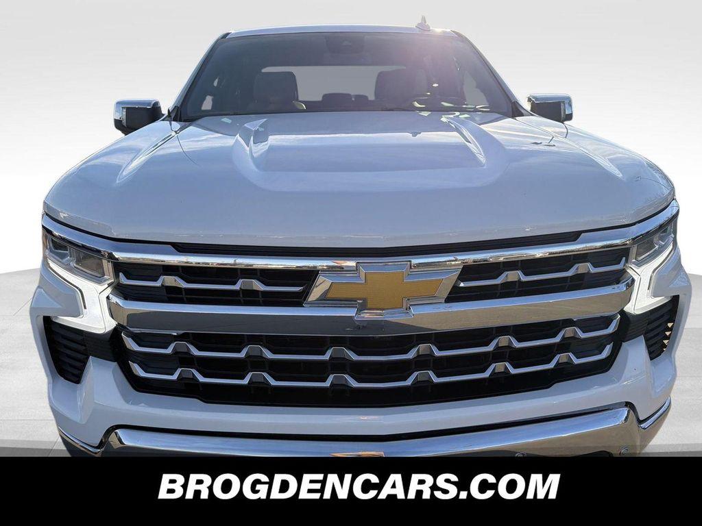 used 2024 Chevrolet Silverado 1500 car, priced at $41,995